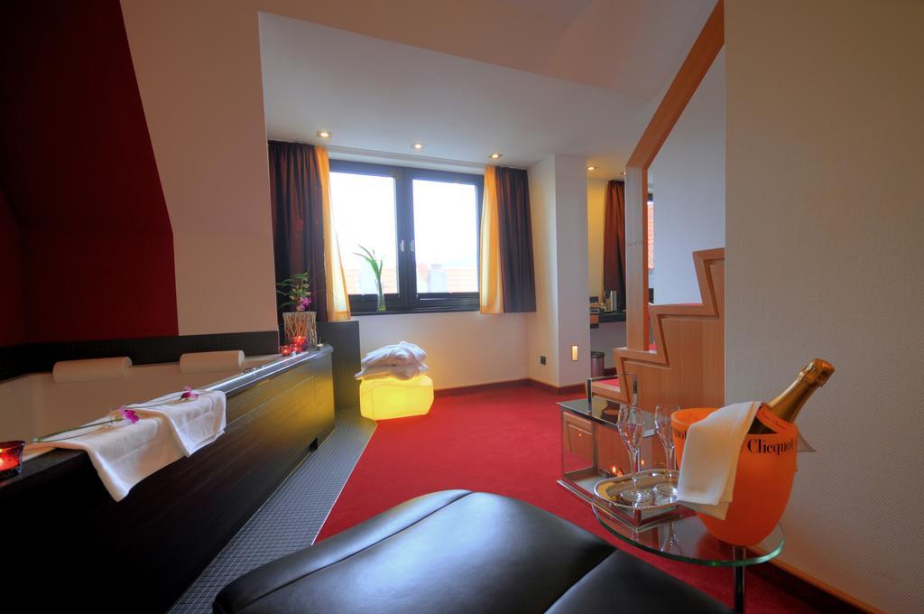 Hotel Antoniushuette Balve Extérieur photo